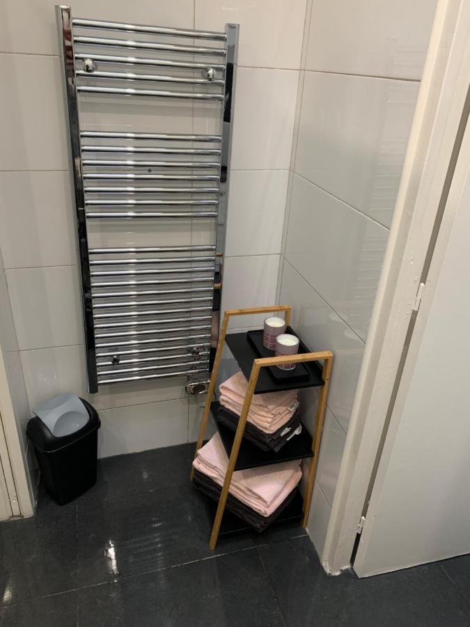 Charmant Appartement - Paris 18 Exteriör bild